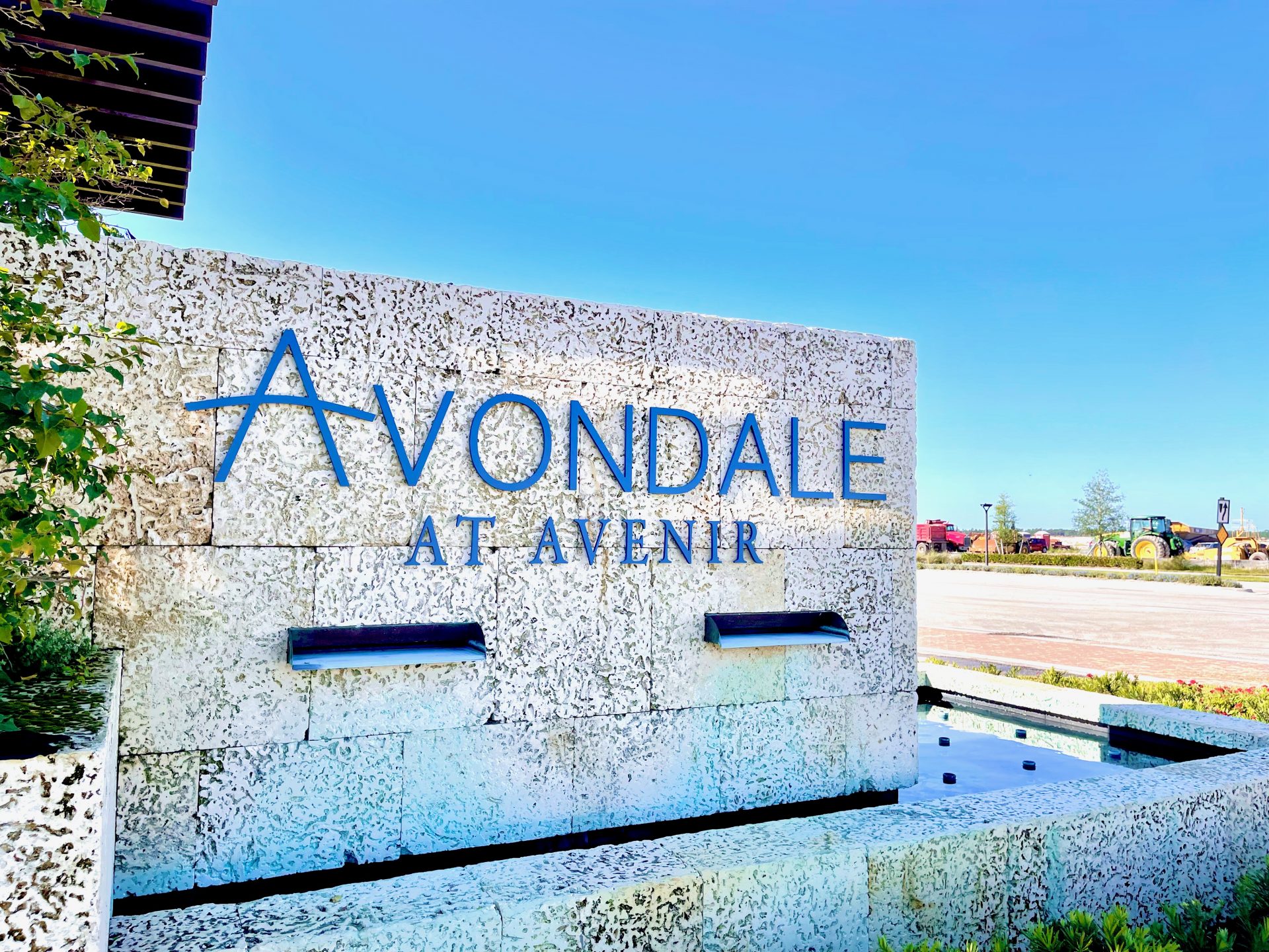 Avondale Sign 1